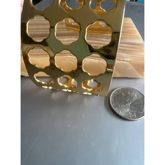 Gold Tone Bracelet Cut Out Bangle Statement Open - Picture 12 of 15